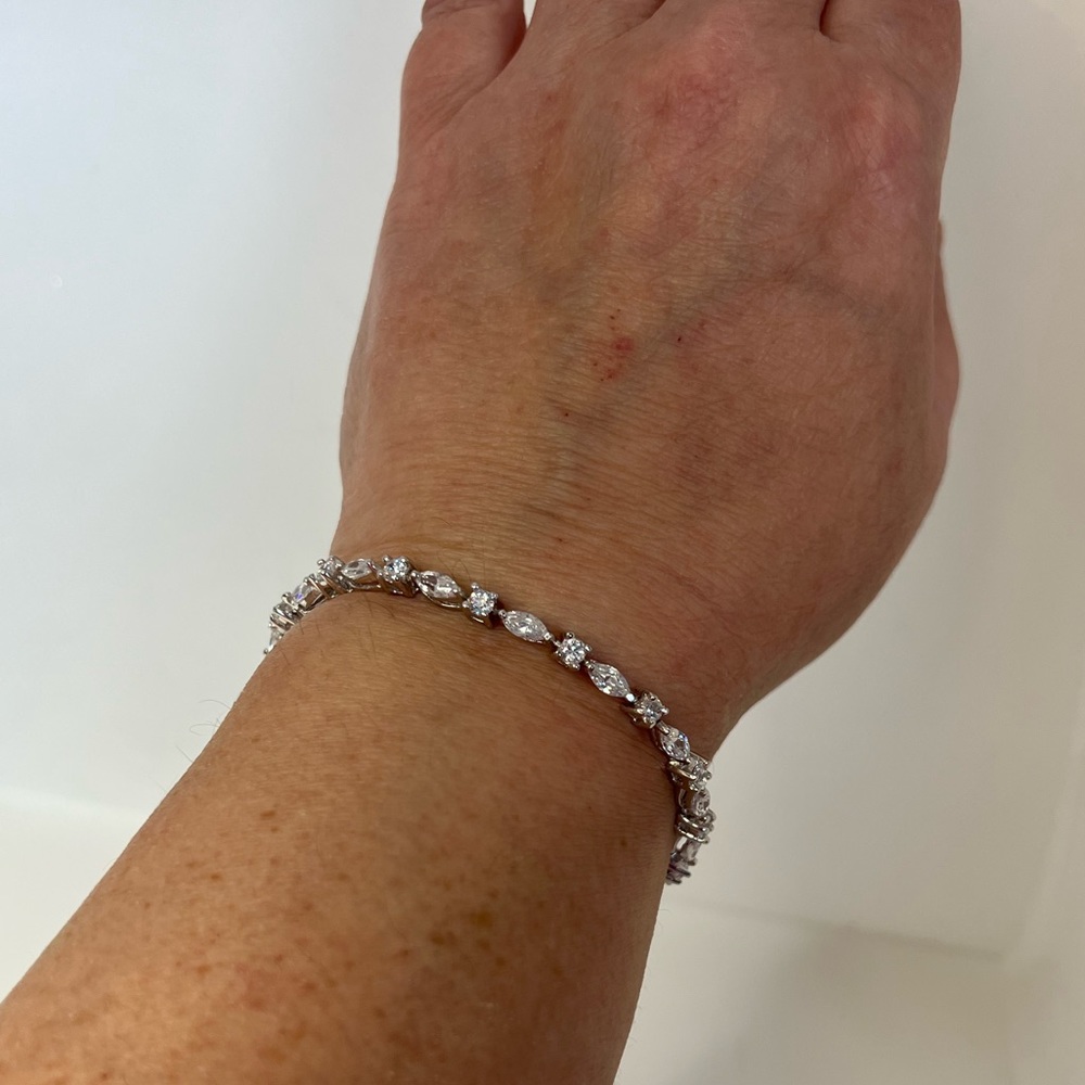 Sterling 7” Marquise & Round Cz Tennis Bracelet - Picture 16 of 16